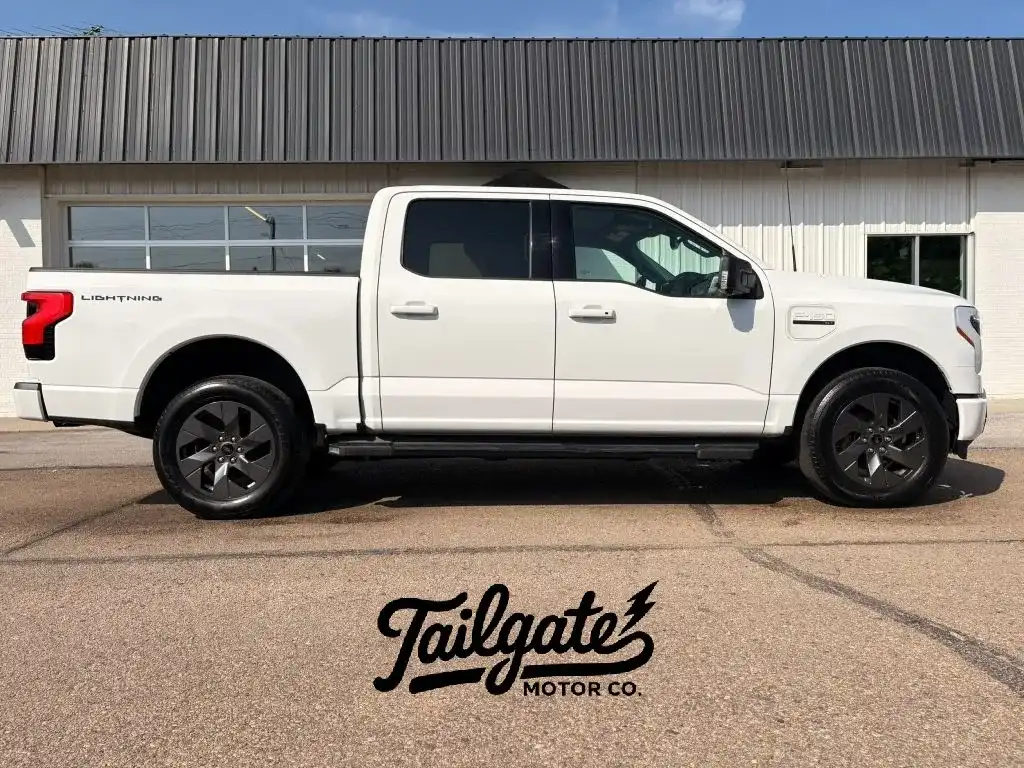 2022 Ford F-150 XLT 4WD SuperCrew 5-1/2' Box's photo