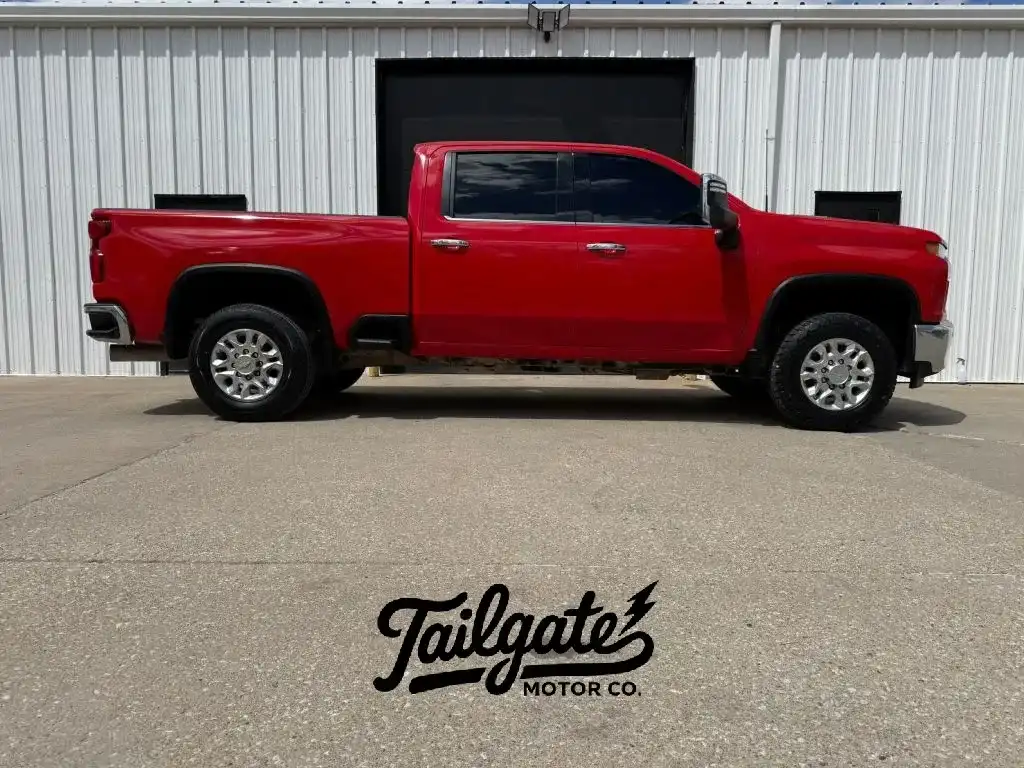 2022 Chevrolet Silverado HD LTZ 4WD Crew Cab Standard Box's photo
