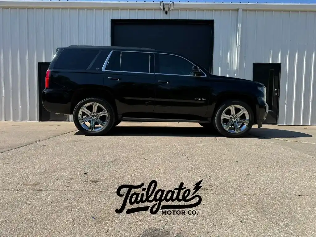 2017 Chevrolet Tahoe 4WD LT's photo