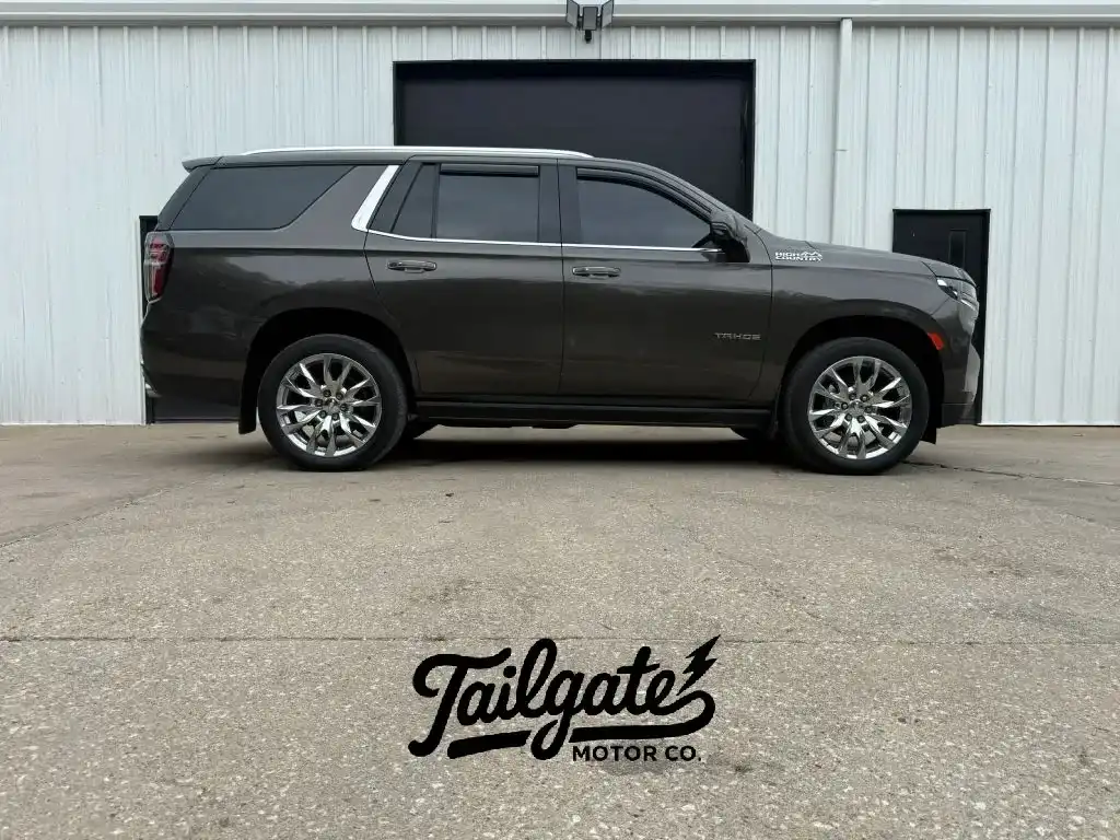 2021 Chevrolet Tahoe 4WD High Country's photo