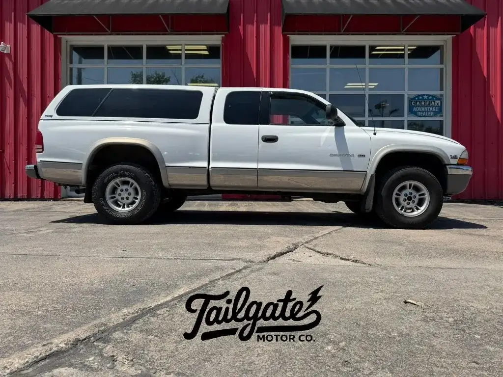 2000 Dodge Dakota SLT 4X4 CLUB CAB's photo
