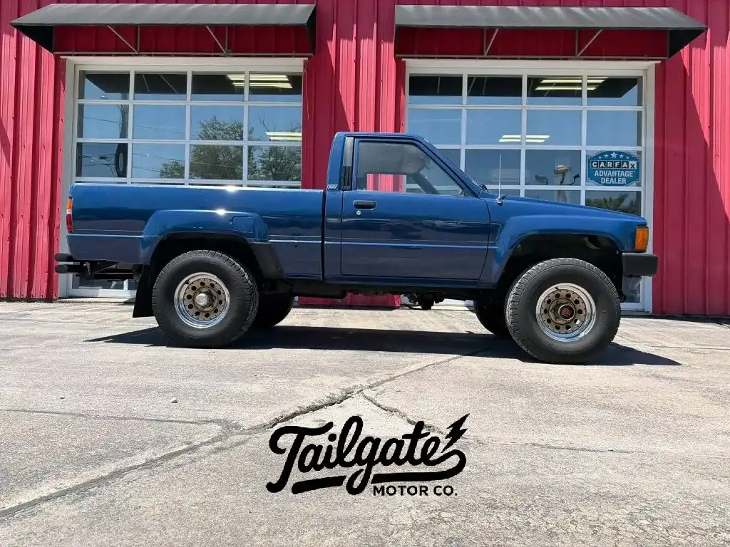 1986 Toyota Pickup Base Short Bed 4WD's photo