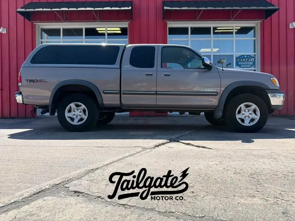 2002 Toyota Tundra SR5 4WD Access Cab V8 4AT's photo