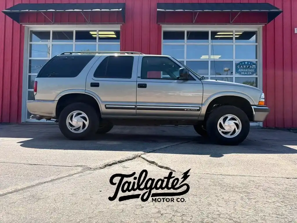 2000 Chevrolet Blazer LT 4X4's photo