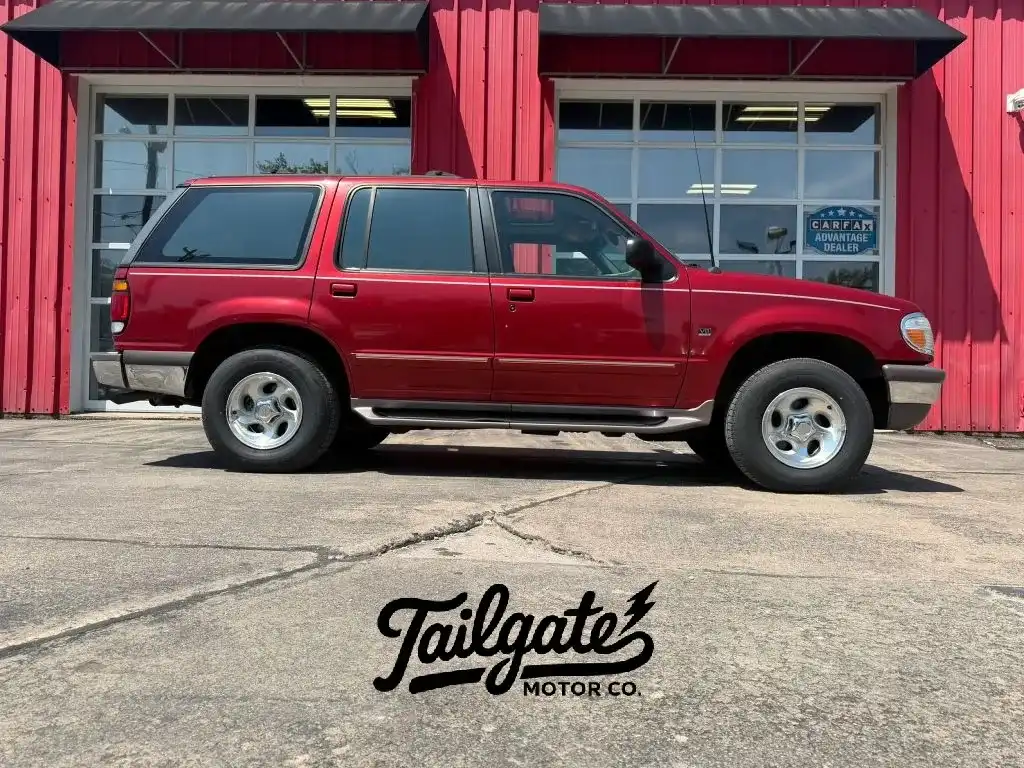 1997 Ford Explorer XLT AWD's photo