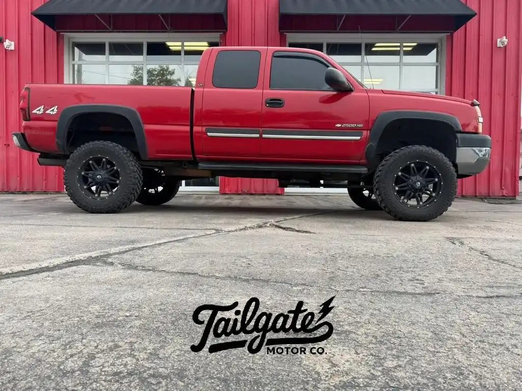 2003 Chevrolet Silverado HD's photo
