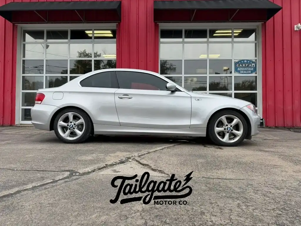 2009 BMW 1 Series 128i Coupe's photo