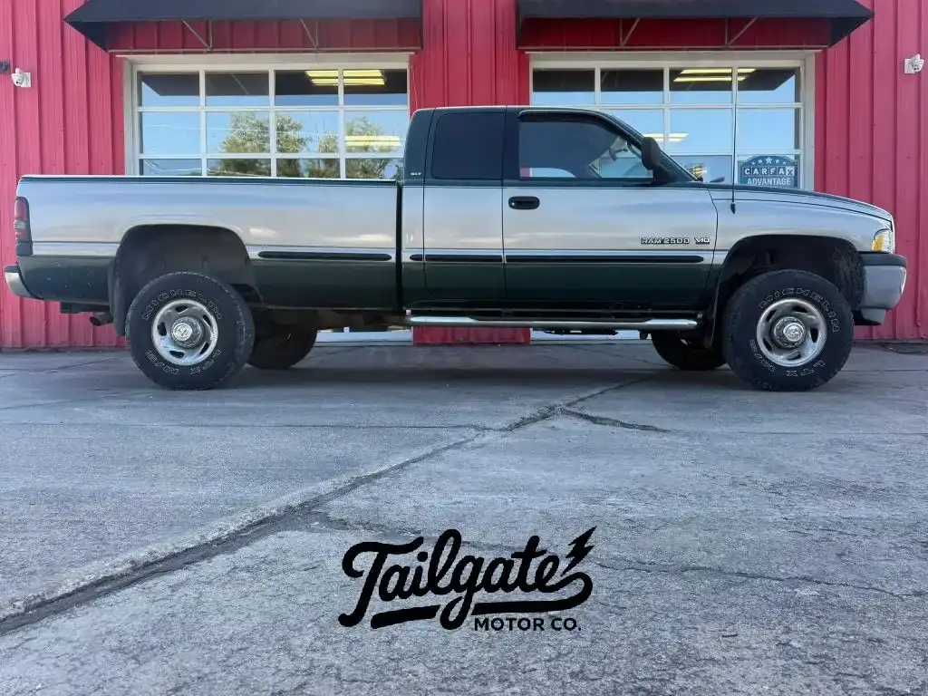 1998 Dodge Ram 1500 4WD Quad Cab 2500 SWB's photo