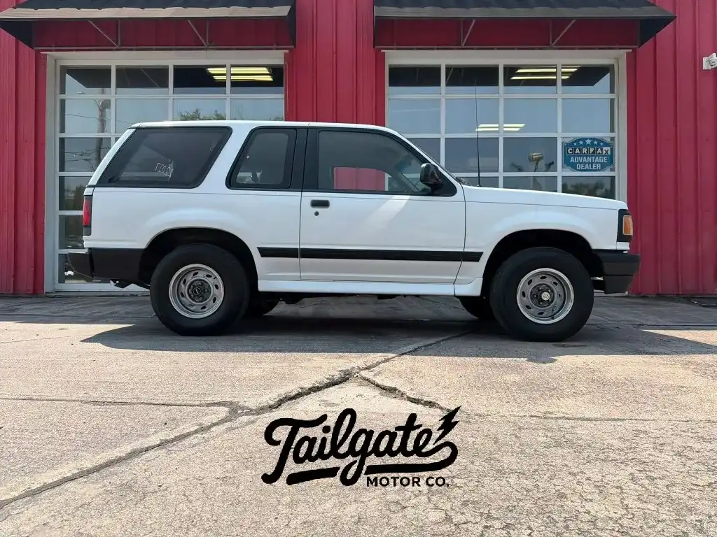 1994 Mazda Navajo's photo