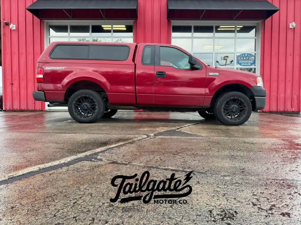 2007 Ford F-150 XL Regular Cab 126 in Styleside's photo