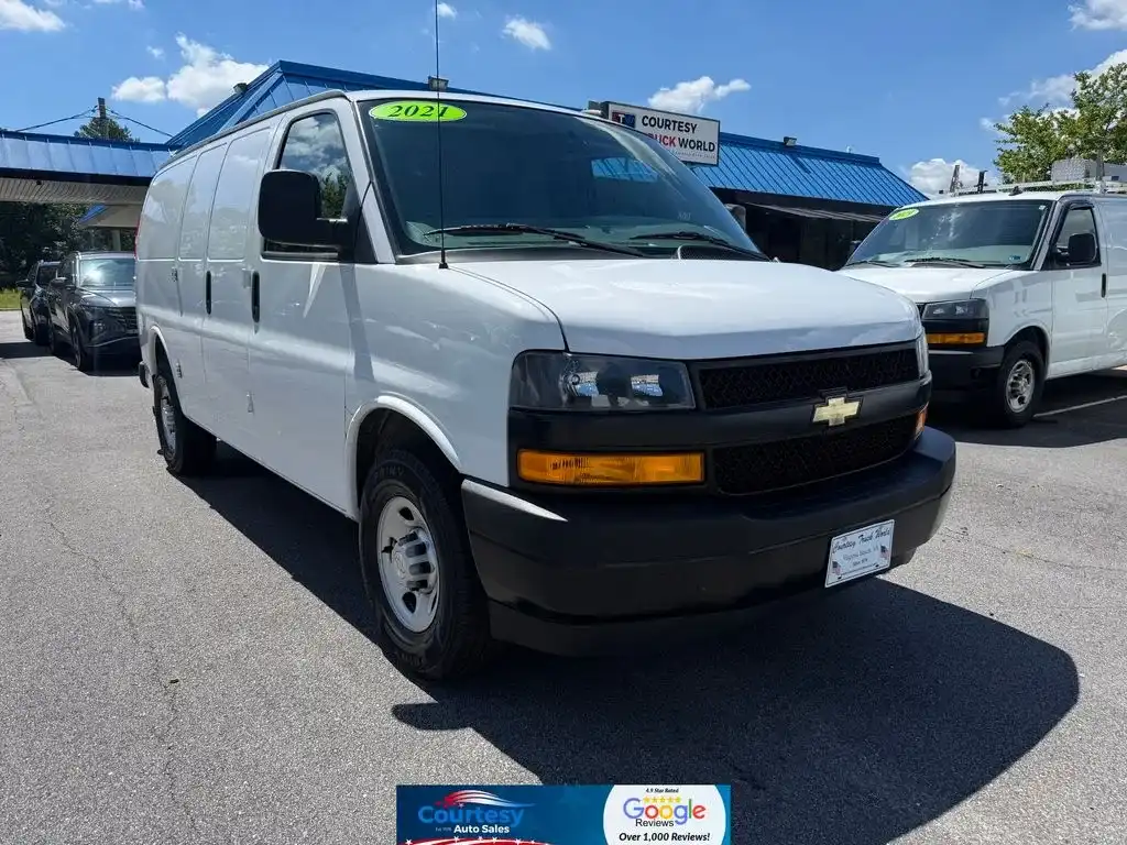 2021 Chevrolet Express 2500 Work Van HD's photo