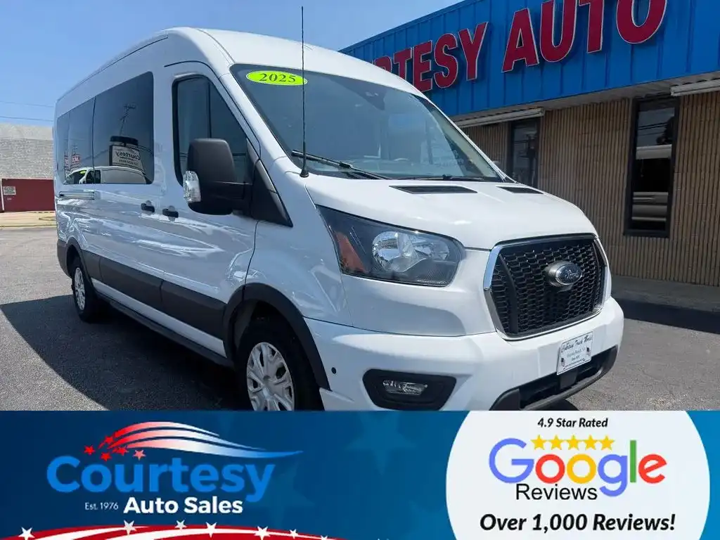 2025 Ford Transit 350 XLT Med Roof Sliding Pass. 148's photo