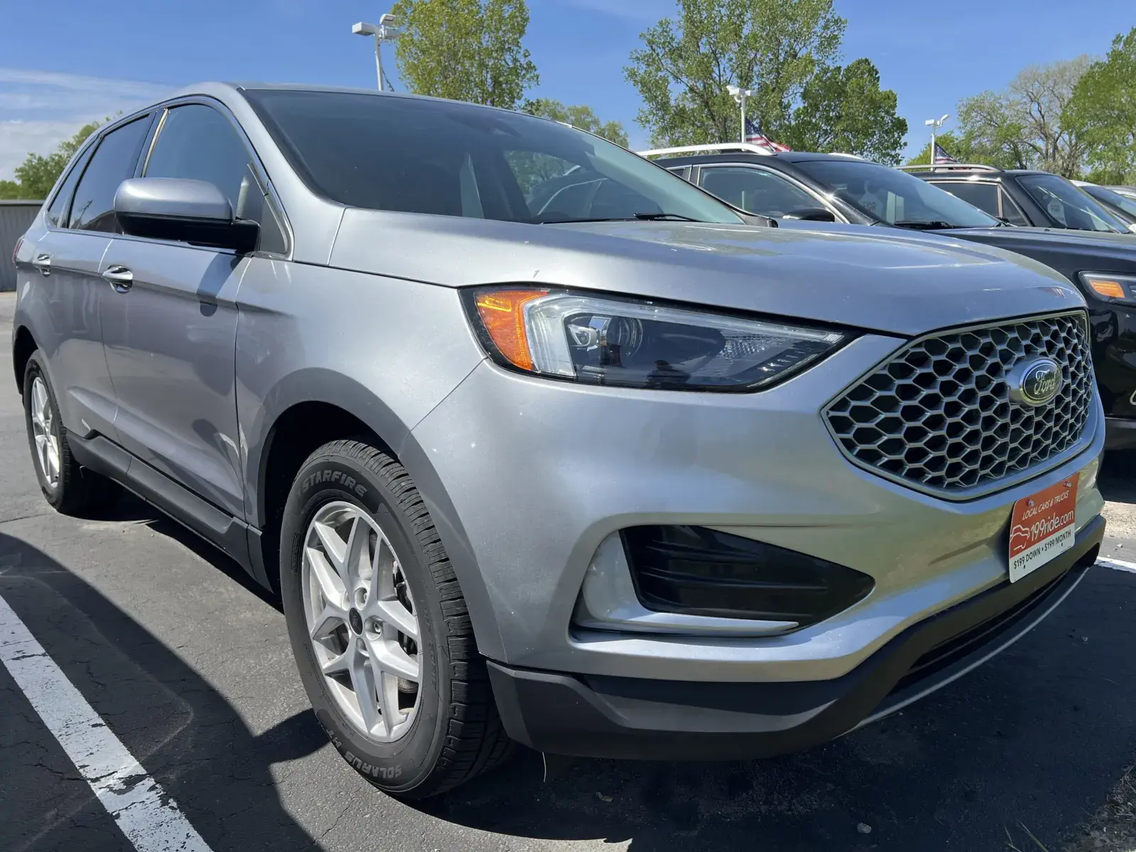 2023 Ford Edge SEL AWD photo 4
