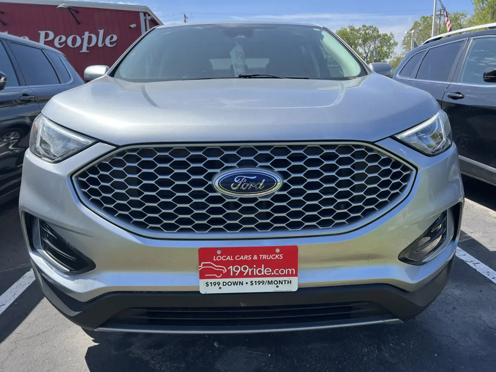 2023 Ford Edge SEL AWD photo 3
