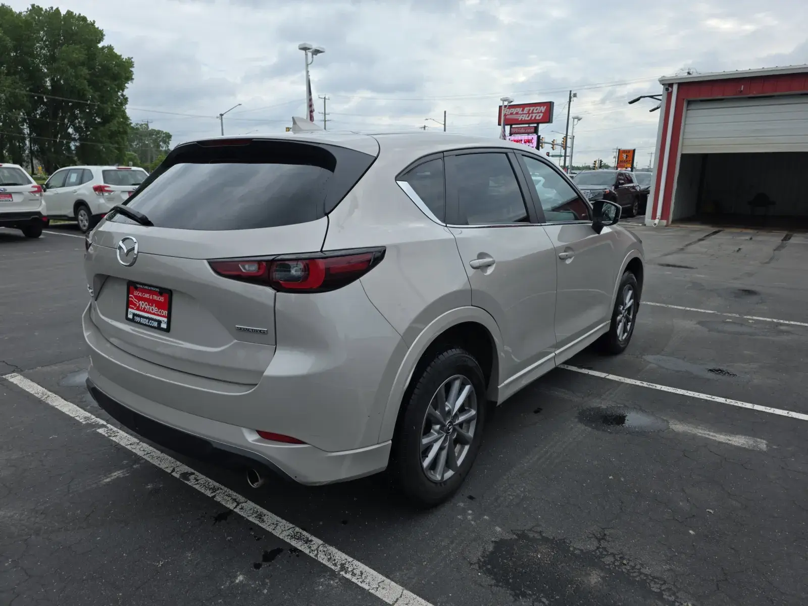 2024 Mazda CX-5 S Select Package Auto AWD photo 4