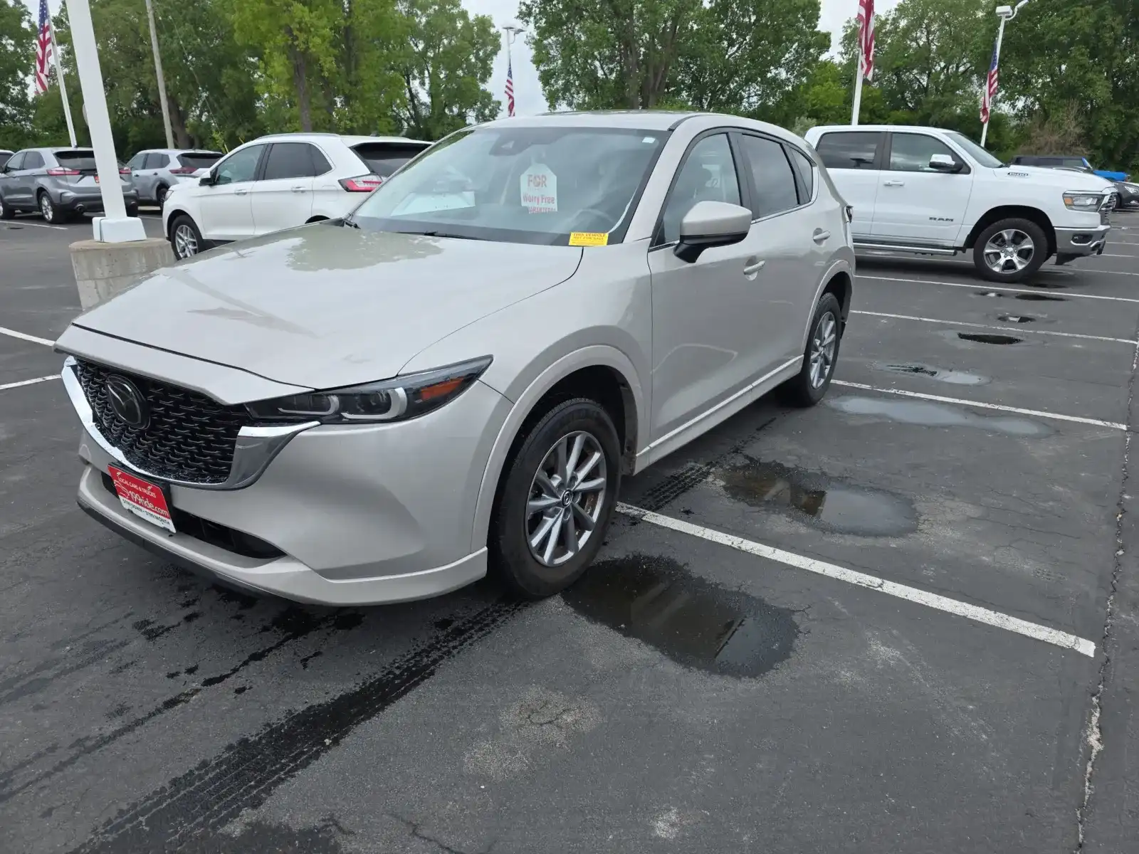 2024 Mazda CX-5 S Select Package Auto AWD's photo