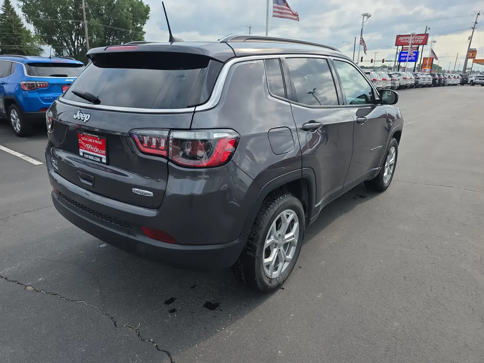 2024 Jeep Compass Latitude 4X4 photo 5