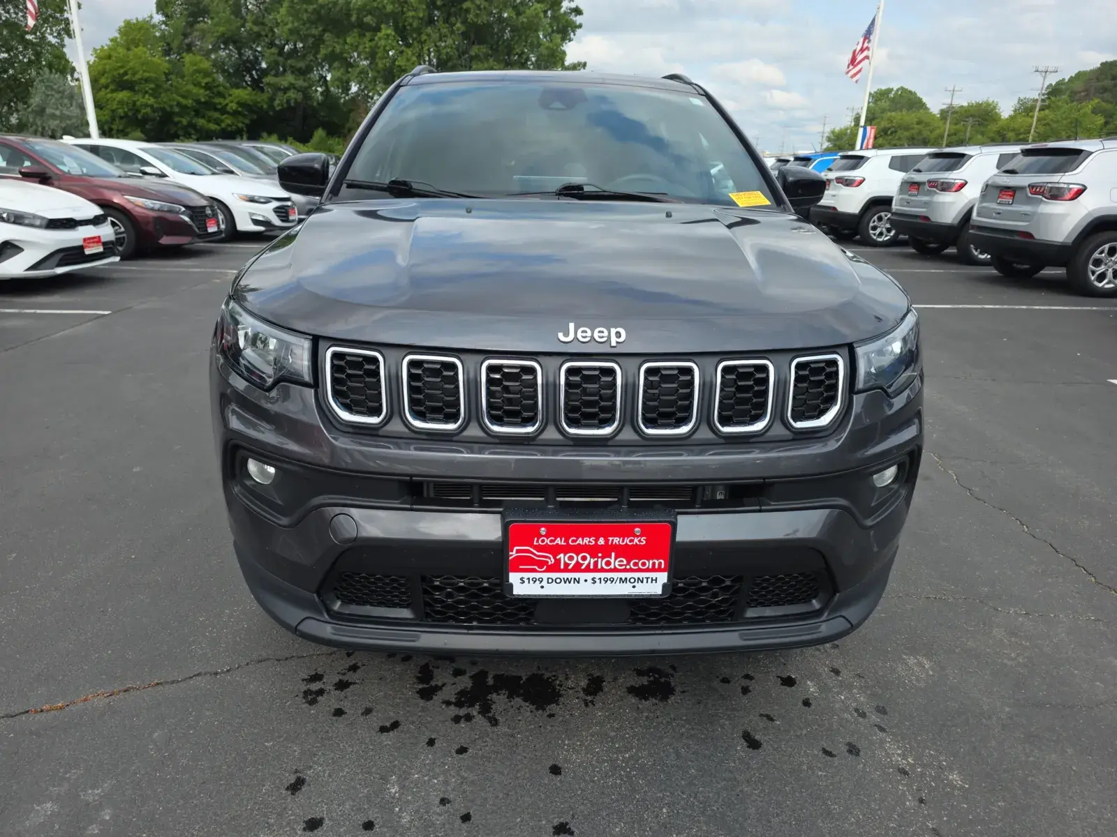 2024 Jeep Compass Latitude 4X4 photo 3