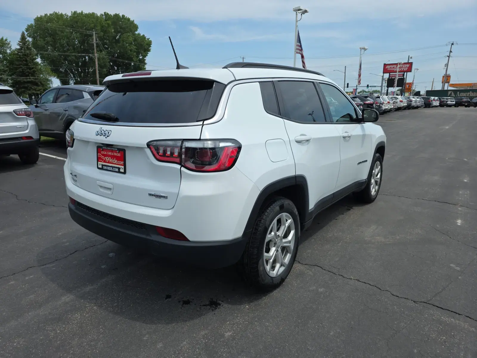 2024 Jeep Compass Latitude 4X4 photo 5