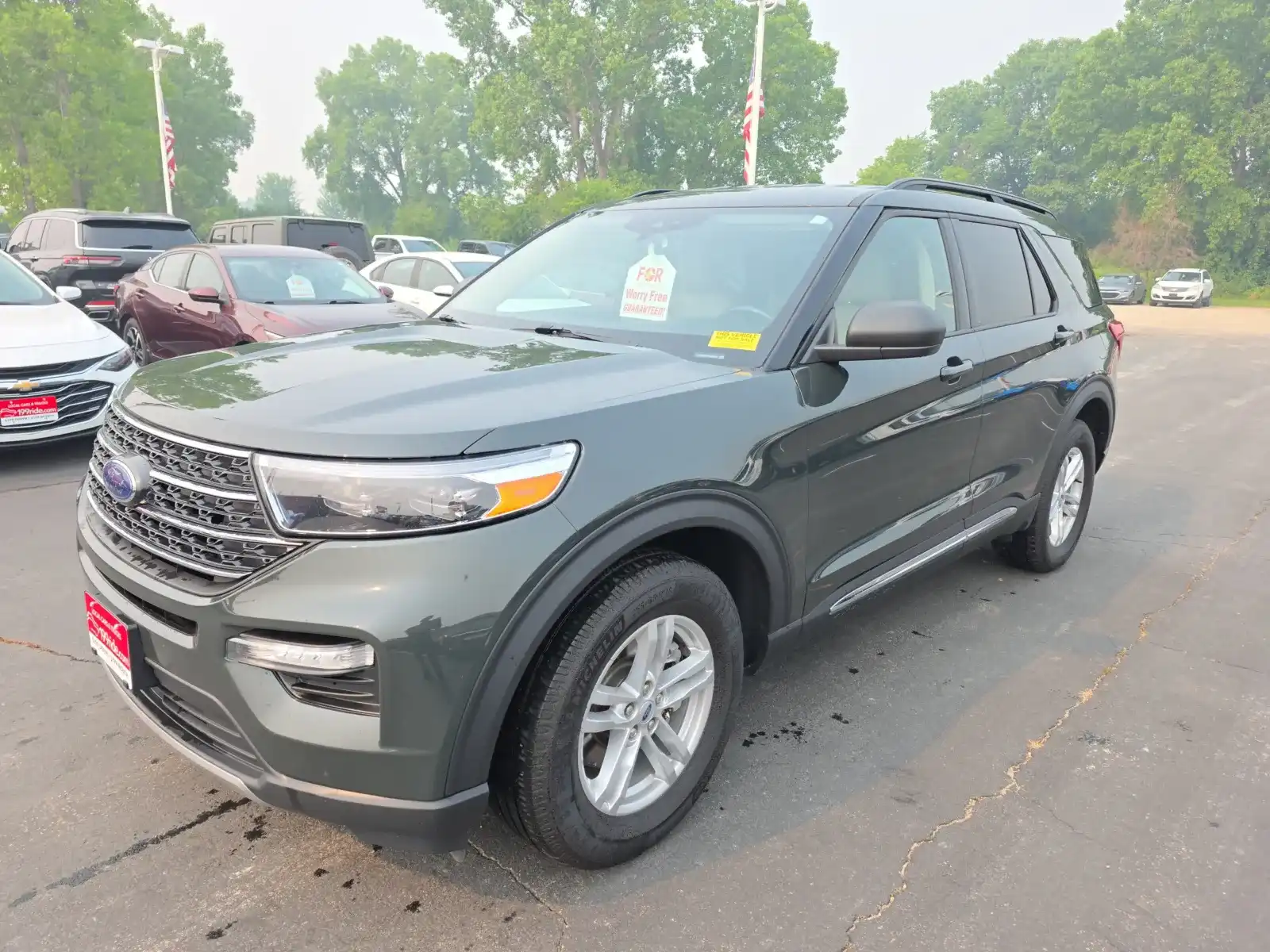 2023 Ford Explorer XLT 4WD's photo