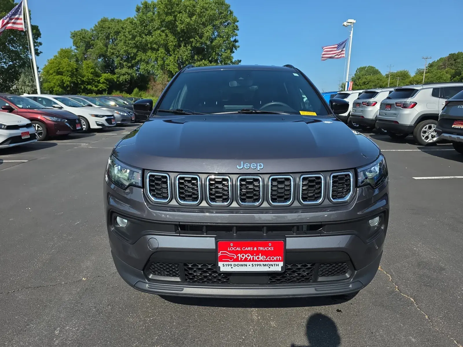2024 Jeep Compass Latitude 4X4 photo 3