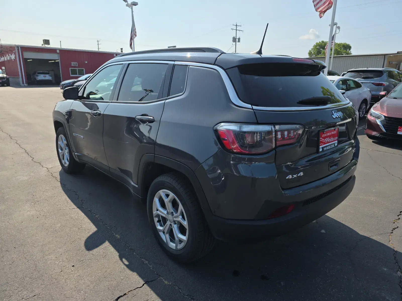 2024 Jeep Compass Latitude 4X4 photo 4