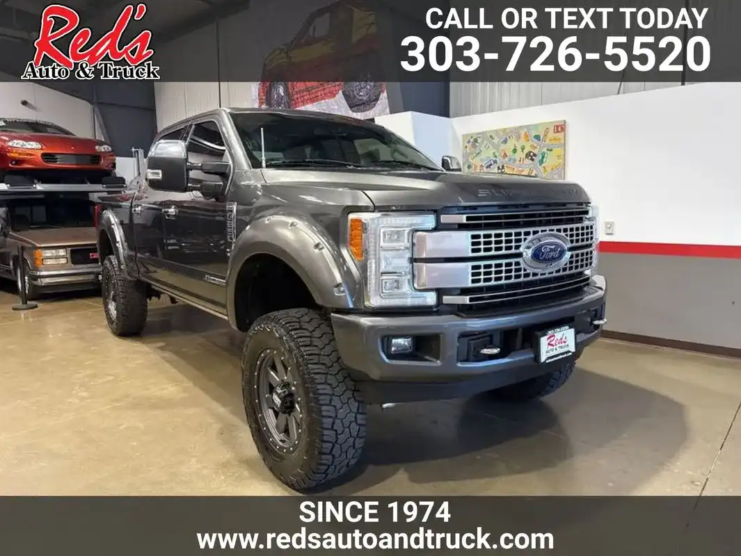 2017 Ford F-250 Platinum 4WD CrewCab 6-3/4' Box's photo