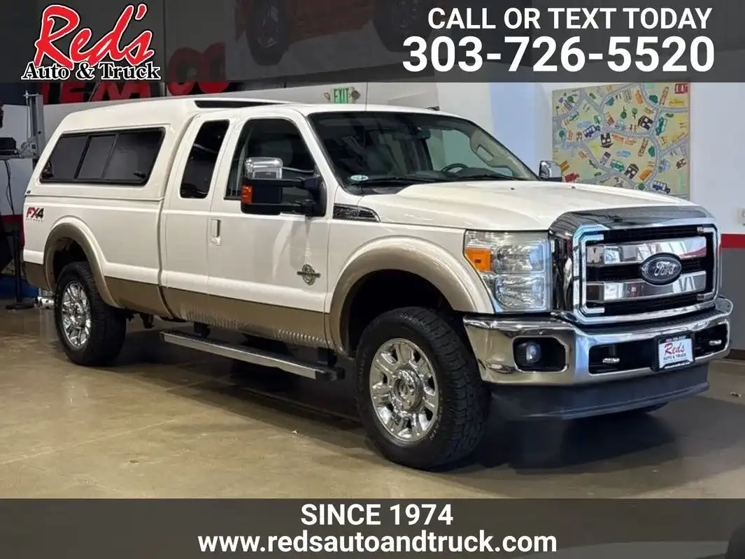 2013 Ford F-250 Lariat 4x4 SuperCab 142 in's photo