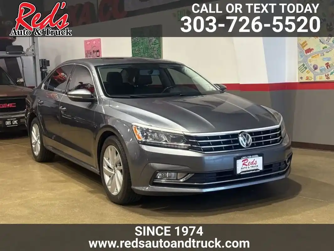 2018 Volkswagen Passat 2.0T SE Auto's photo