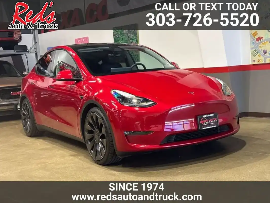 2023 Tesla Model Y Performance Dual Motor All-Wheel Drive's photo