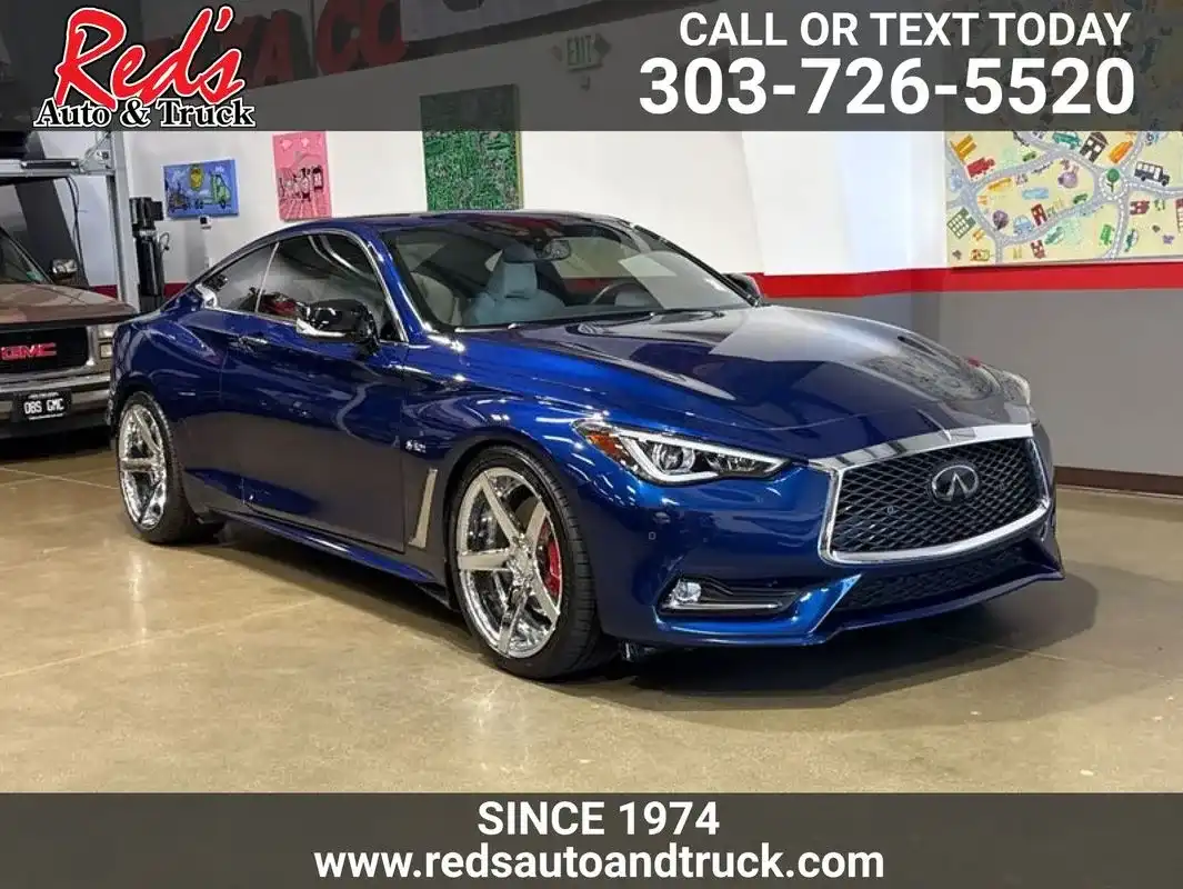 2020 INFINITI Q60 RED SPORT 400's photo