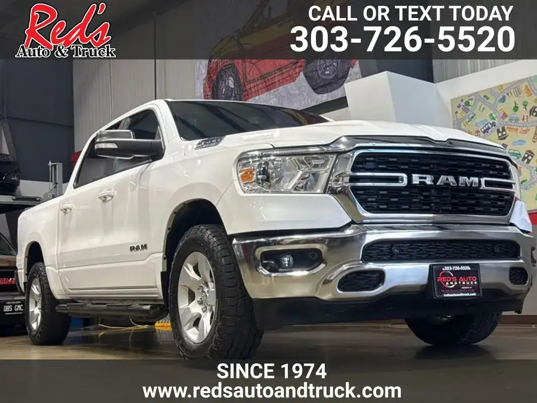 2022 RAM 1500 Big Horn/Lone Star 4x4 Crew Cab 5'7's photo