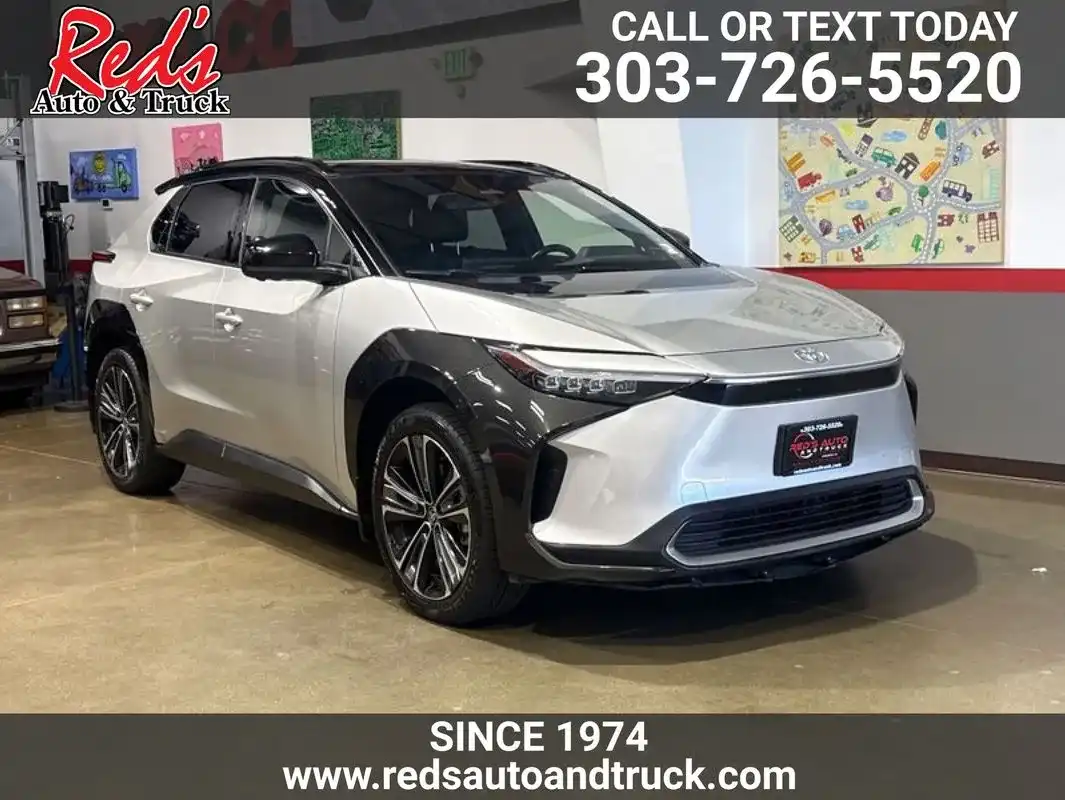 2023 Toyota bZ4X Limited AWD's photo