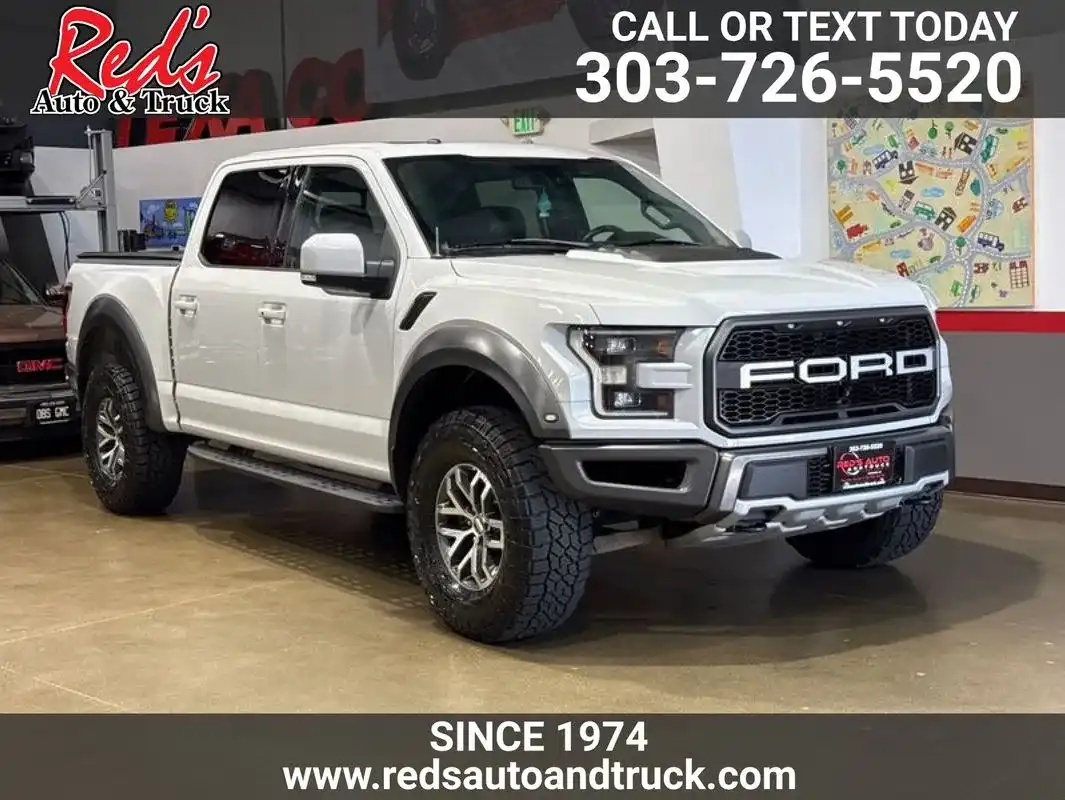 2017 Ford F-150 Raptor 4x4 SuperCrew 5-1/2 Box's photo