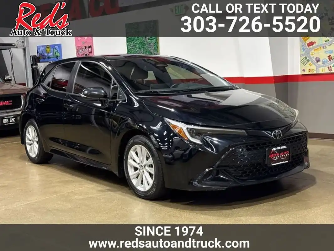 2023 Toyota Corolla SE CVT's photo