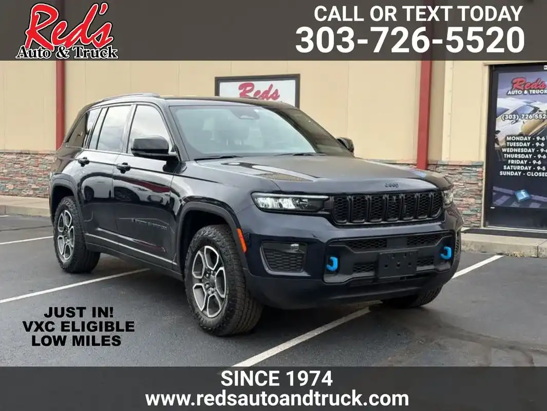2024 Jeep Grand Cherokee Trailhawk 4xe 4x4's photo