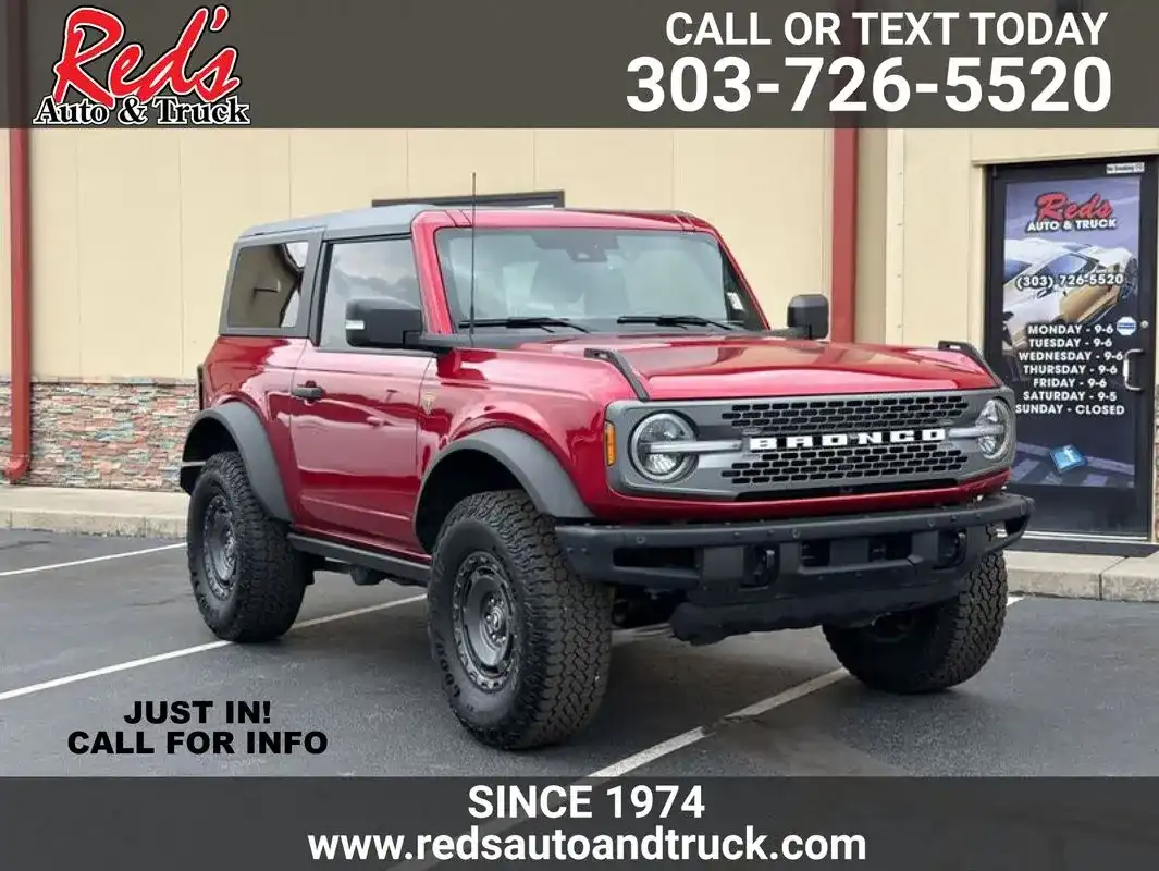 2025 Ford Bronco Badlands 4x4's photo
