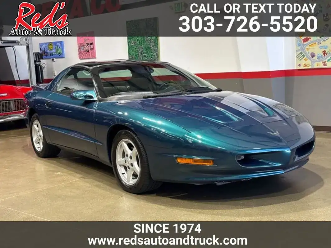 1997 Pontiac Firebird Formula's photo
