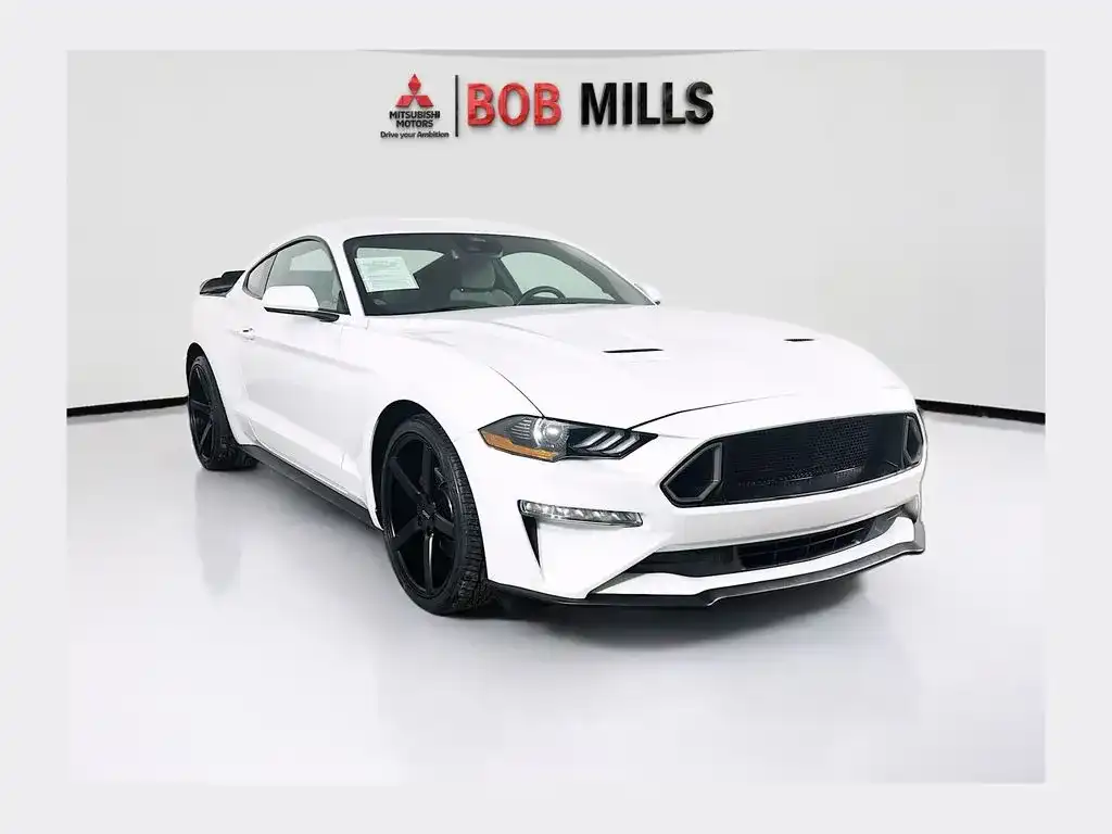 2022 Ford Mustang EcoBoost Coupe's photo