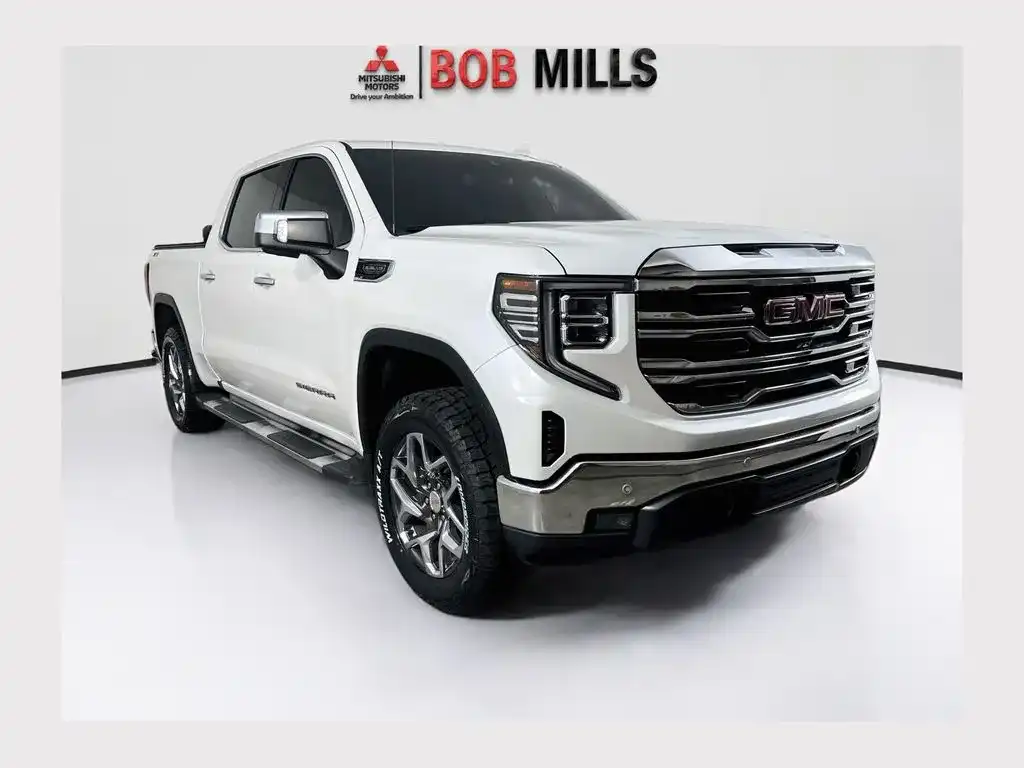 2024 GMC Sierra 4WD Crew Cab Short Box SLT's photo