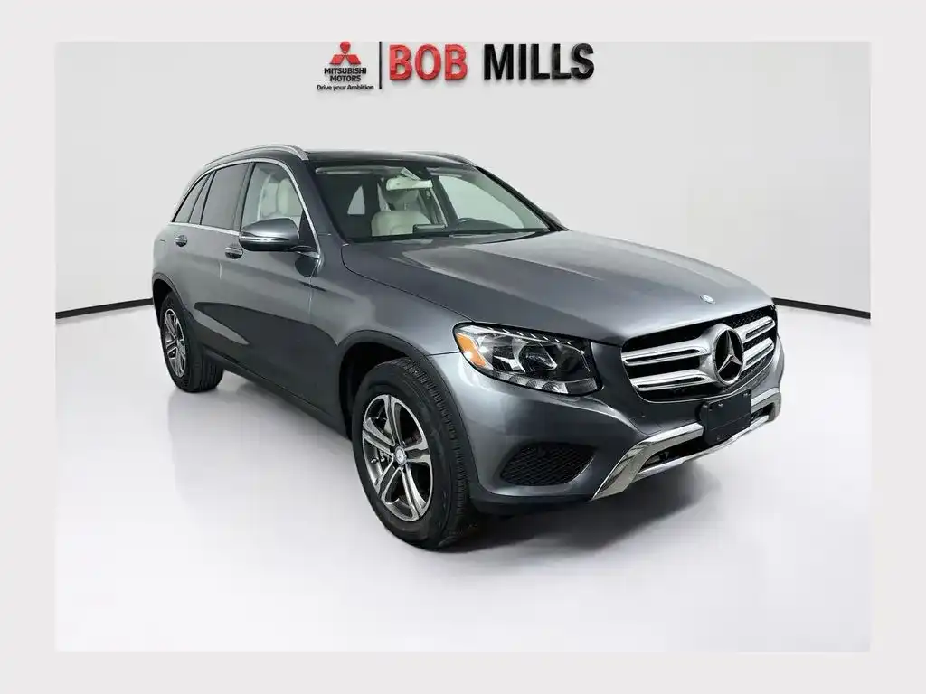 2017 Mercedes-Benz GLC GLC300 4MATIC's photo