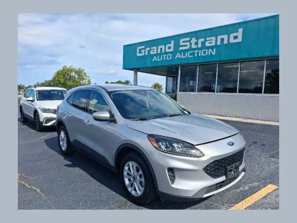 2020 Ford Escape SE AWD's photo