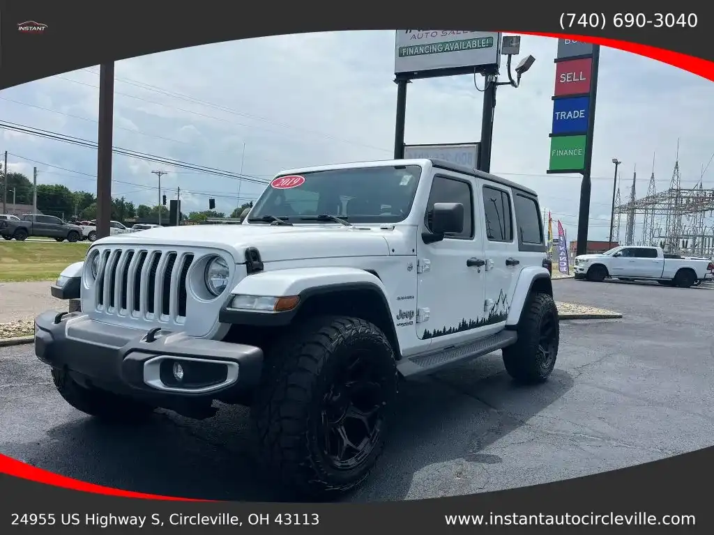 2019 Jeep Wrangler Sahara's photo