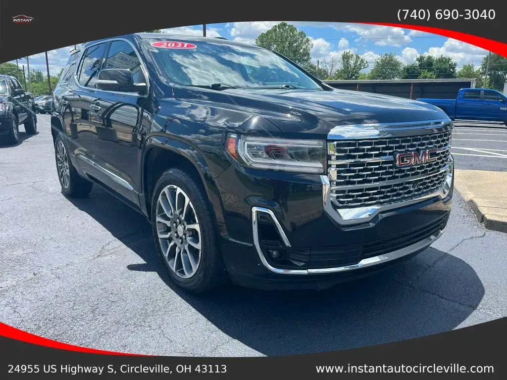2021 GMC Acadia Denali AWD photo 3