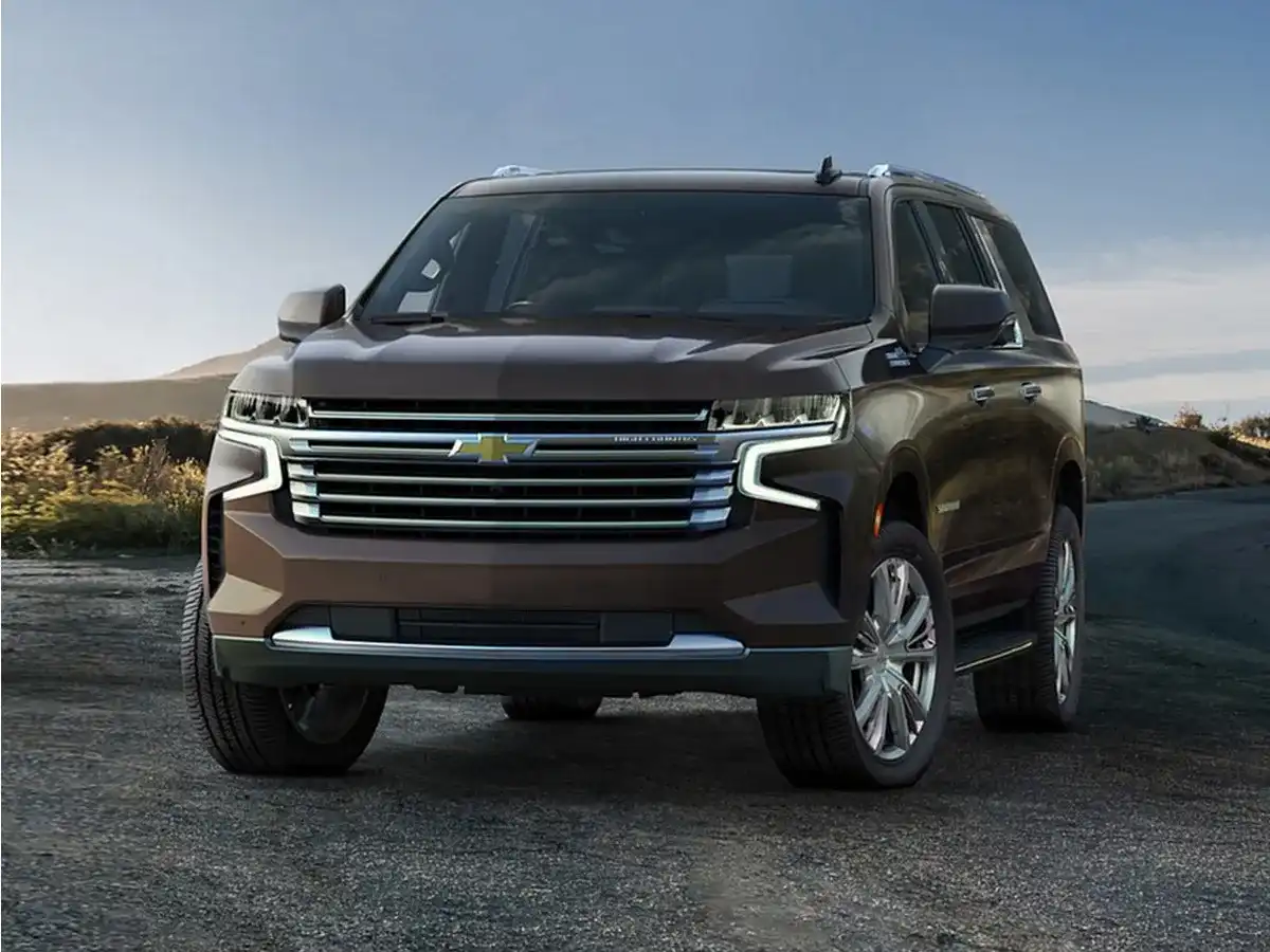 2024 Chevrolet Suburban 4WD 1500 Premier's photo