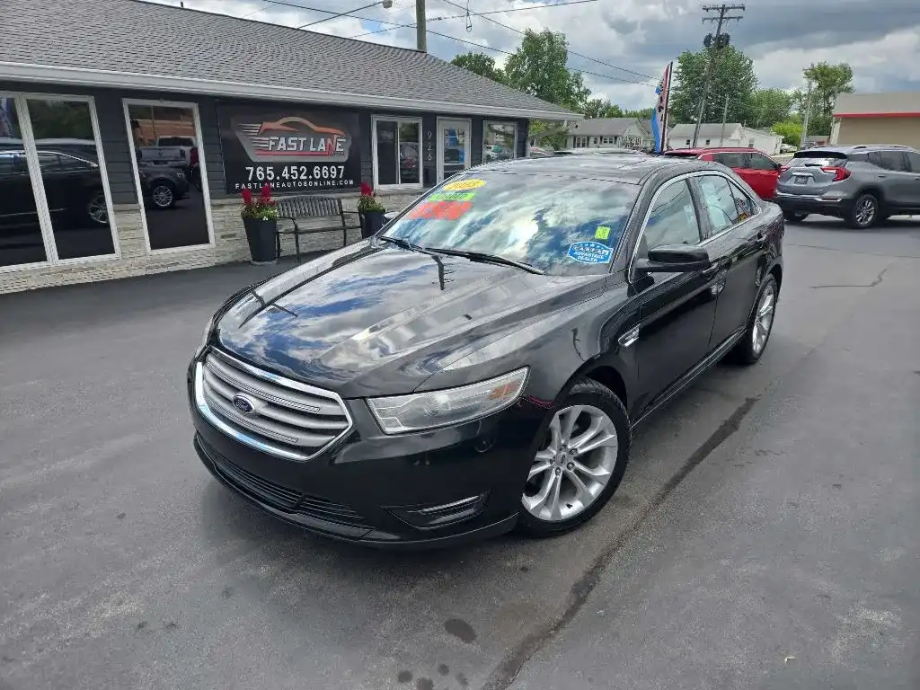 2013 Ford Taurus SEL FWD's photo