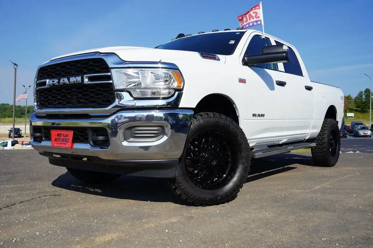 2020 RAM 2500 Tradesman 4WD Crew Cab SWB's photo