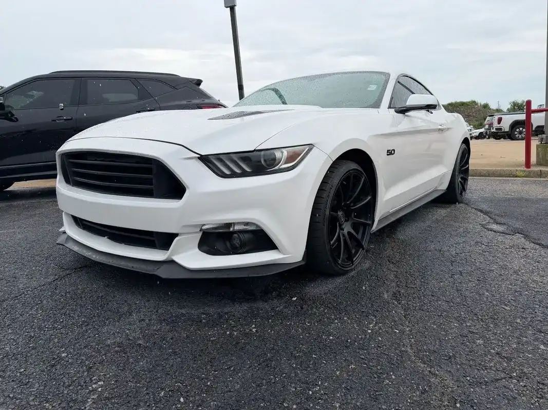 2017 Ford Mustang Premium Coupe GT's photo