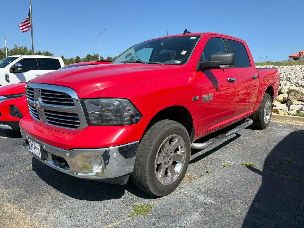 2017 RAM 1500 Big Horn 4WD Crew Cab 5'7's photo