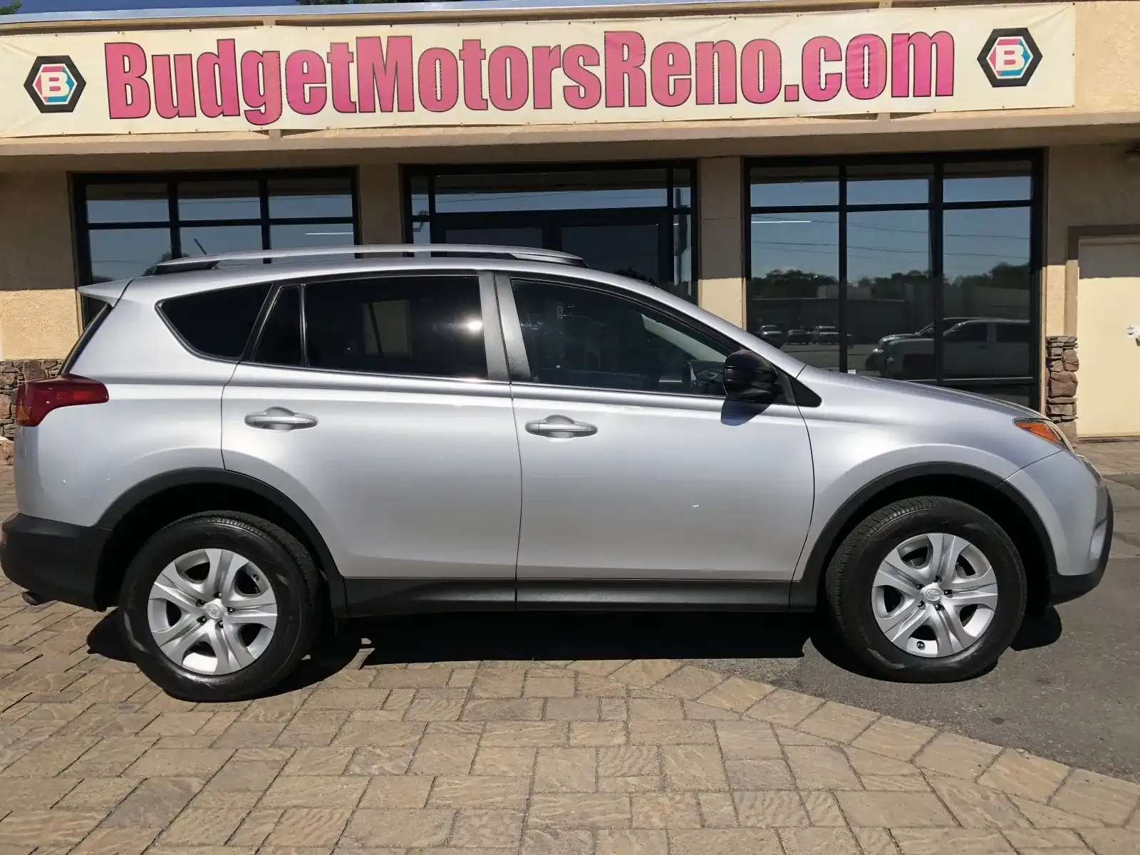 2013 Toyota RAV4 LE AWD's photo